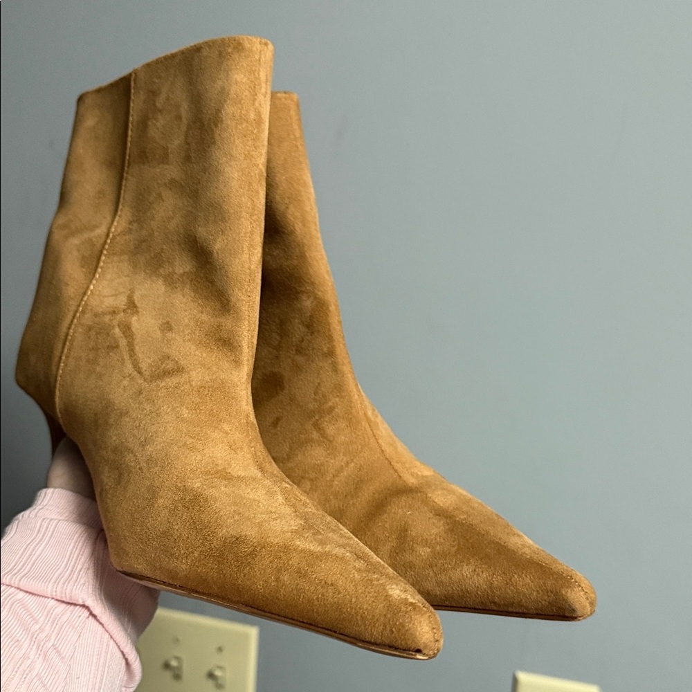 H&M Chic Tan Brown Suede Kitten Heel Pointed Toe Ankle Booties - Picture 5 of 8